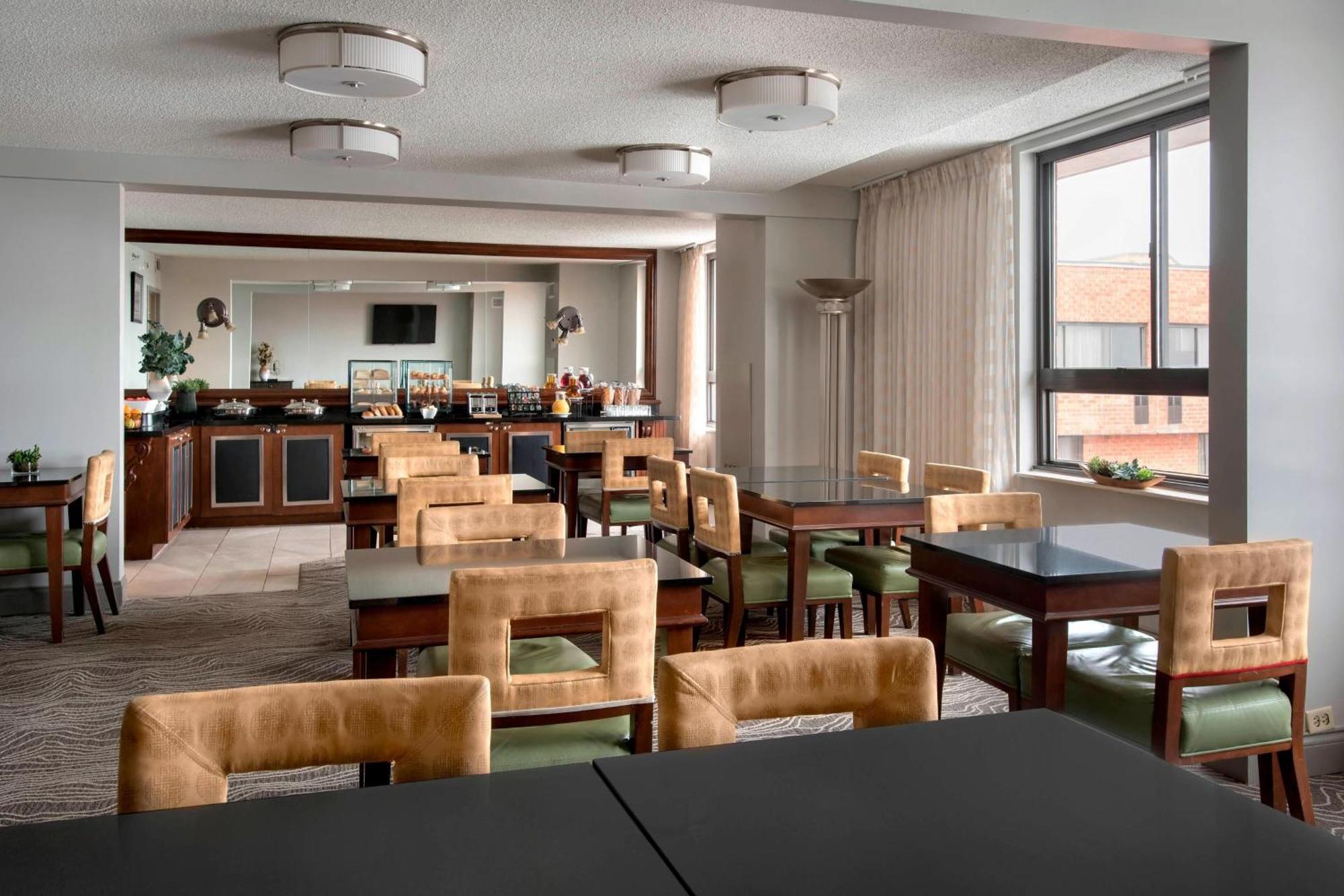 Marriott Albany Hotel Eksteriør billede
